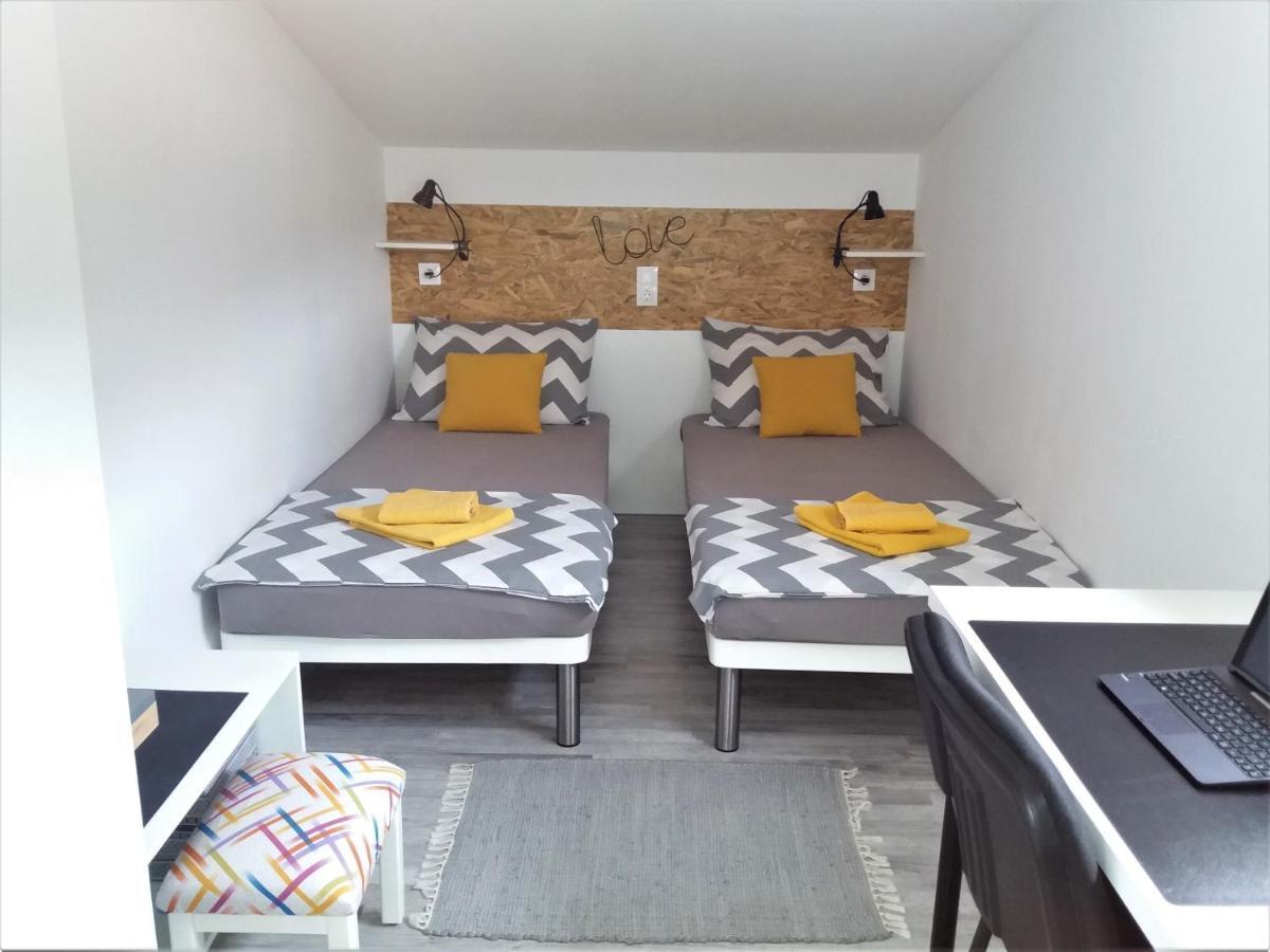 Apartman Luka Kastela Luaran gambar