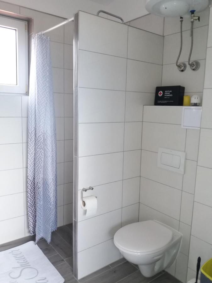 Apartman Luka Kastela Luaran gambar